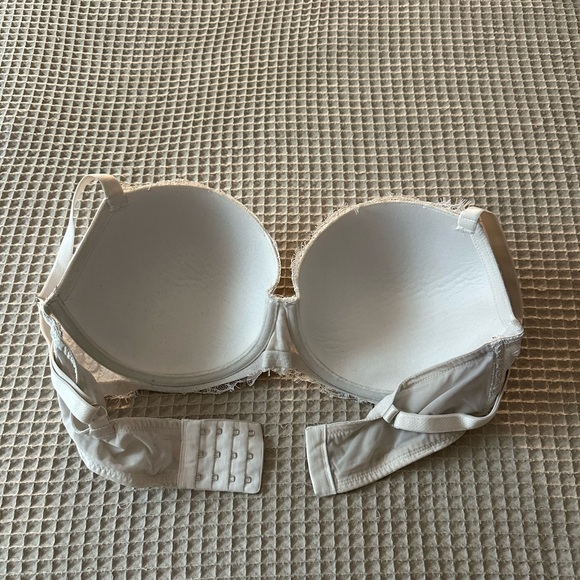 VS Demi Bra - Picture 3 of 5